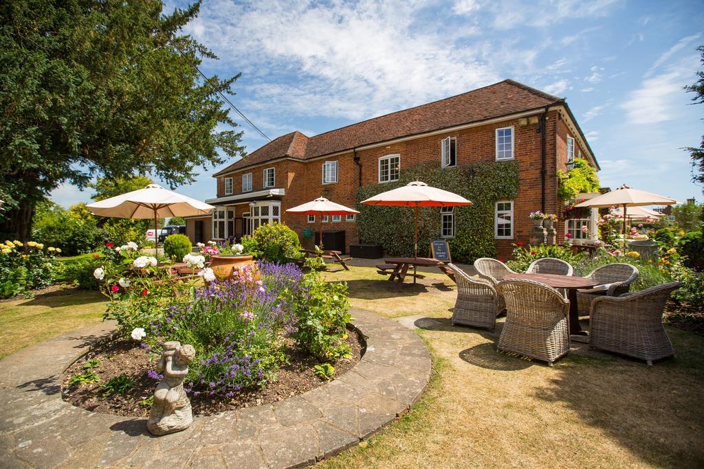 Bedford Arms Hotel Rickmansworth Exterior foto